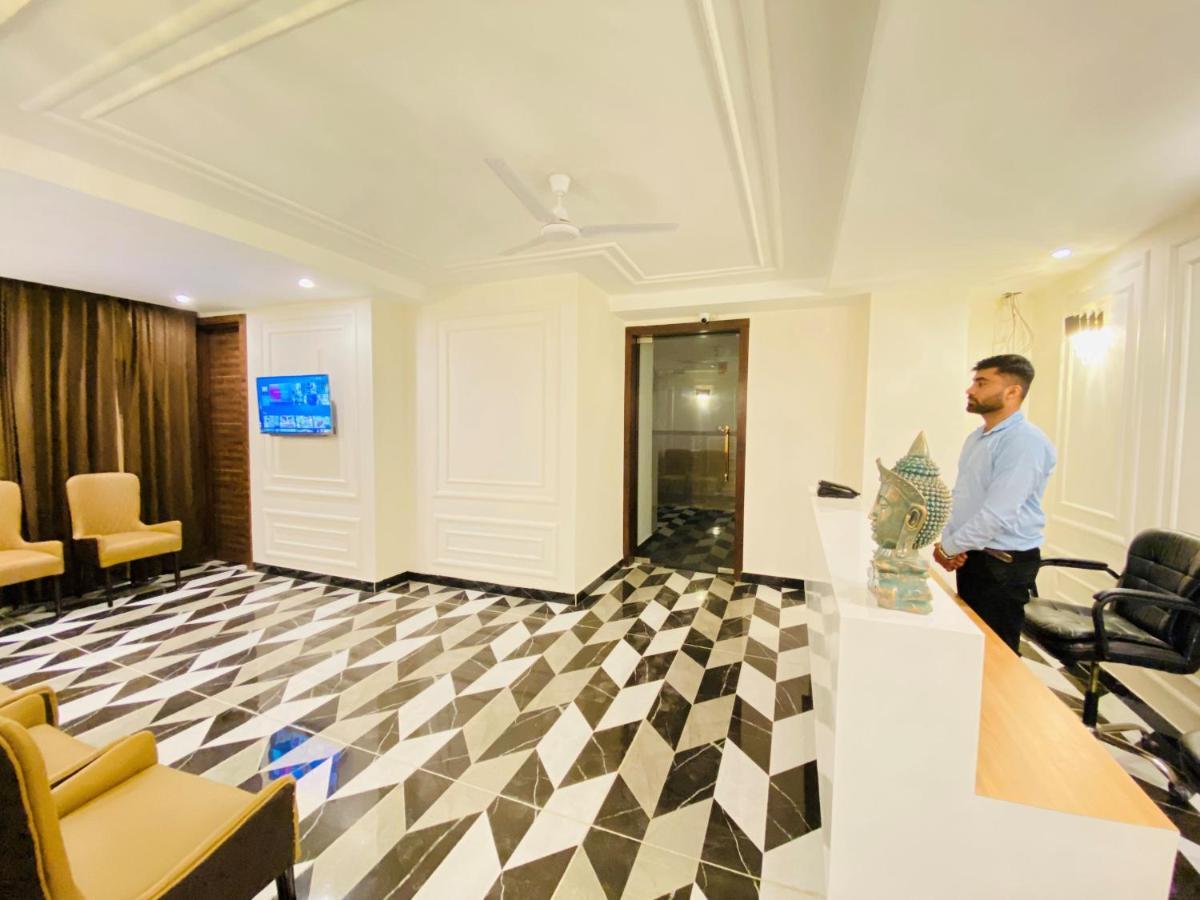 Grand Luxotica By Dls Hotels Dehradun Exterior photo