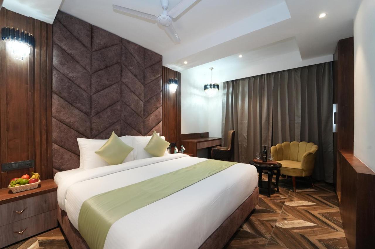 Grand Luxotica By Dls Hotels Dehradun Exterior photo