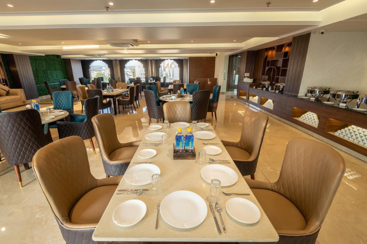 Grand Luxotica By Dls Hotels Dehradun Exterior photo